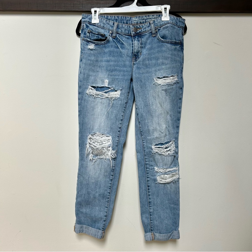 GAP Sexy Boyfriend Fit Distressed Jeans with Lace Patch - Size 4/27